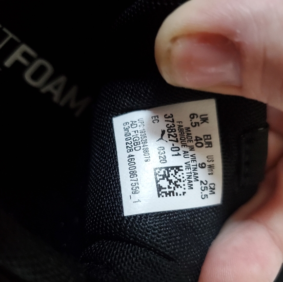 Puma - Picture 2 of 2